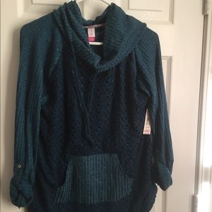 Junior XL Sweater